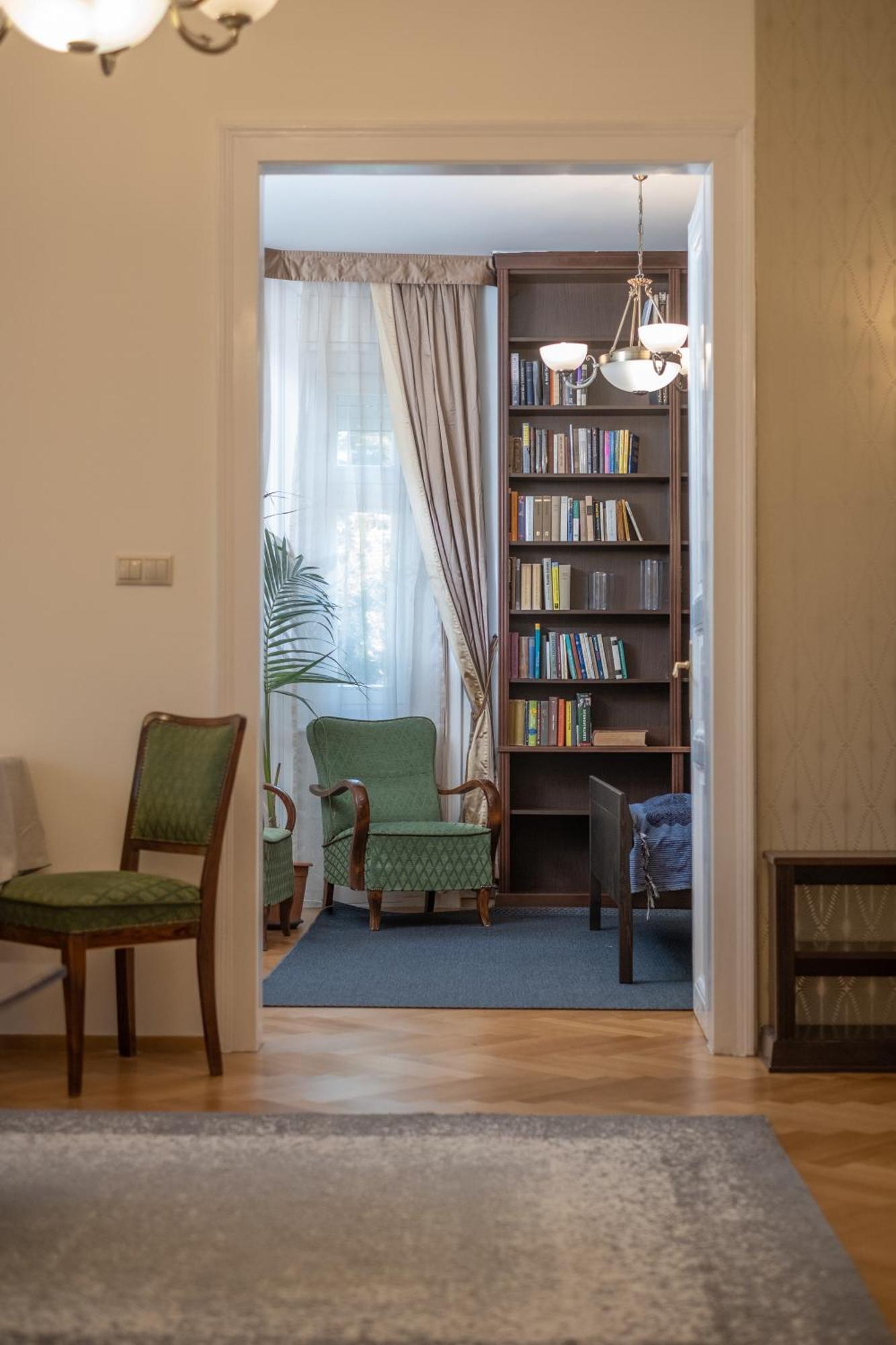 Giovanni'S Airport House Budapest Extérieur photo