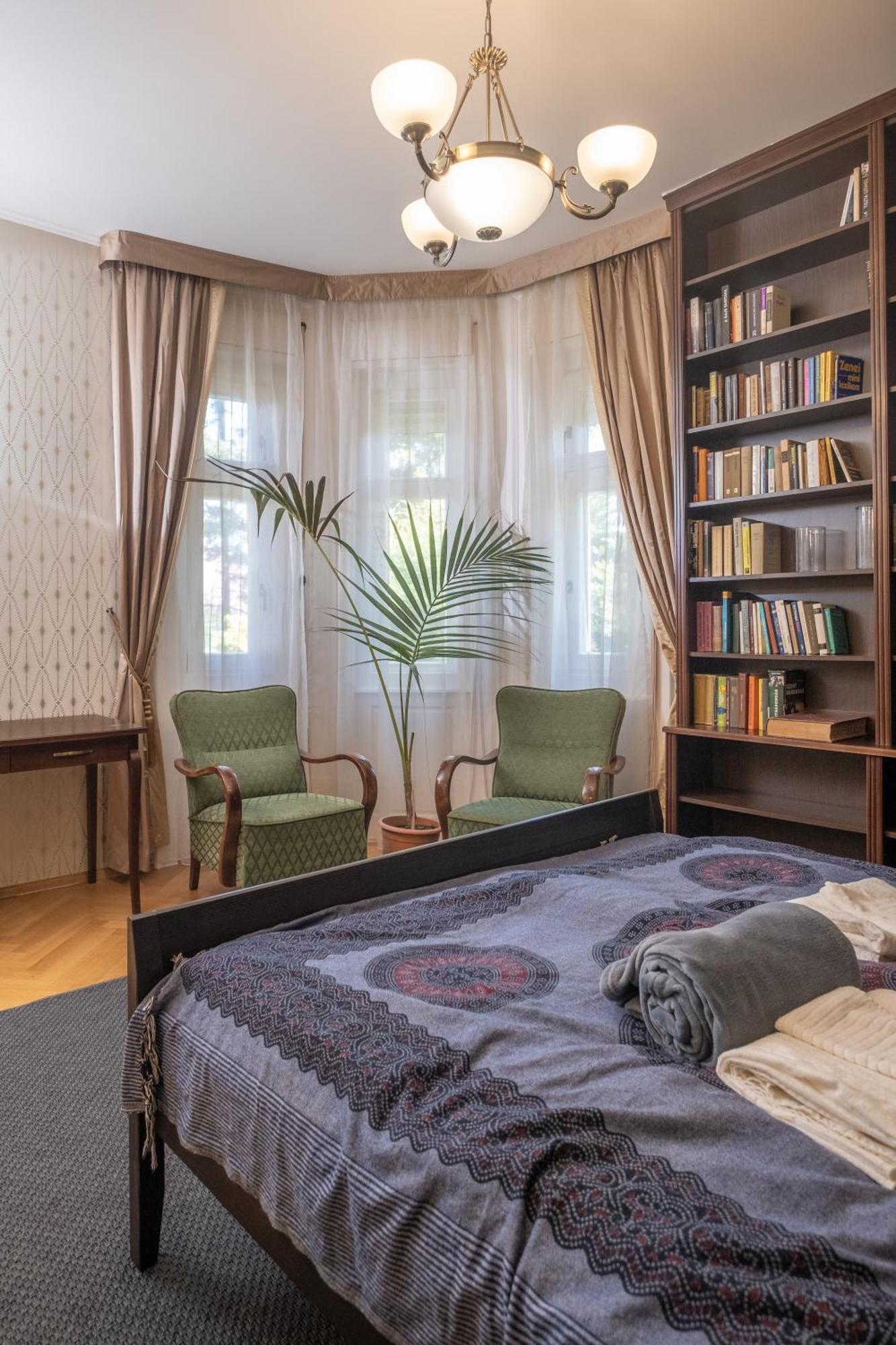 Giovanni'S Airport House Budapest Extérieur photo