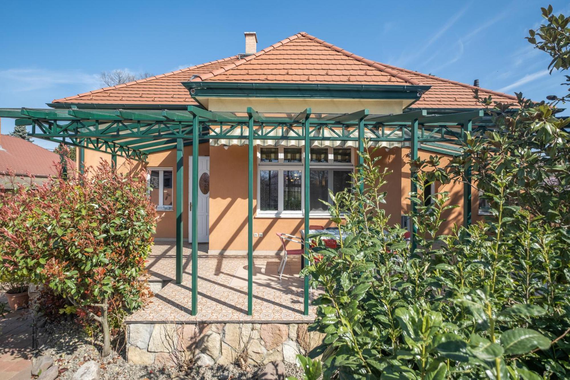 Giovanni'S Airport House Budapest Extérieur photo