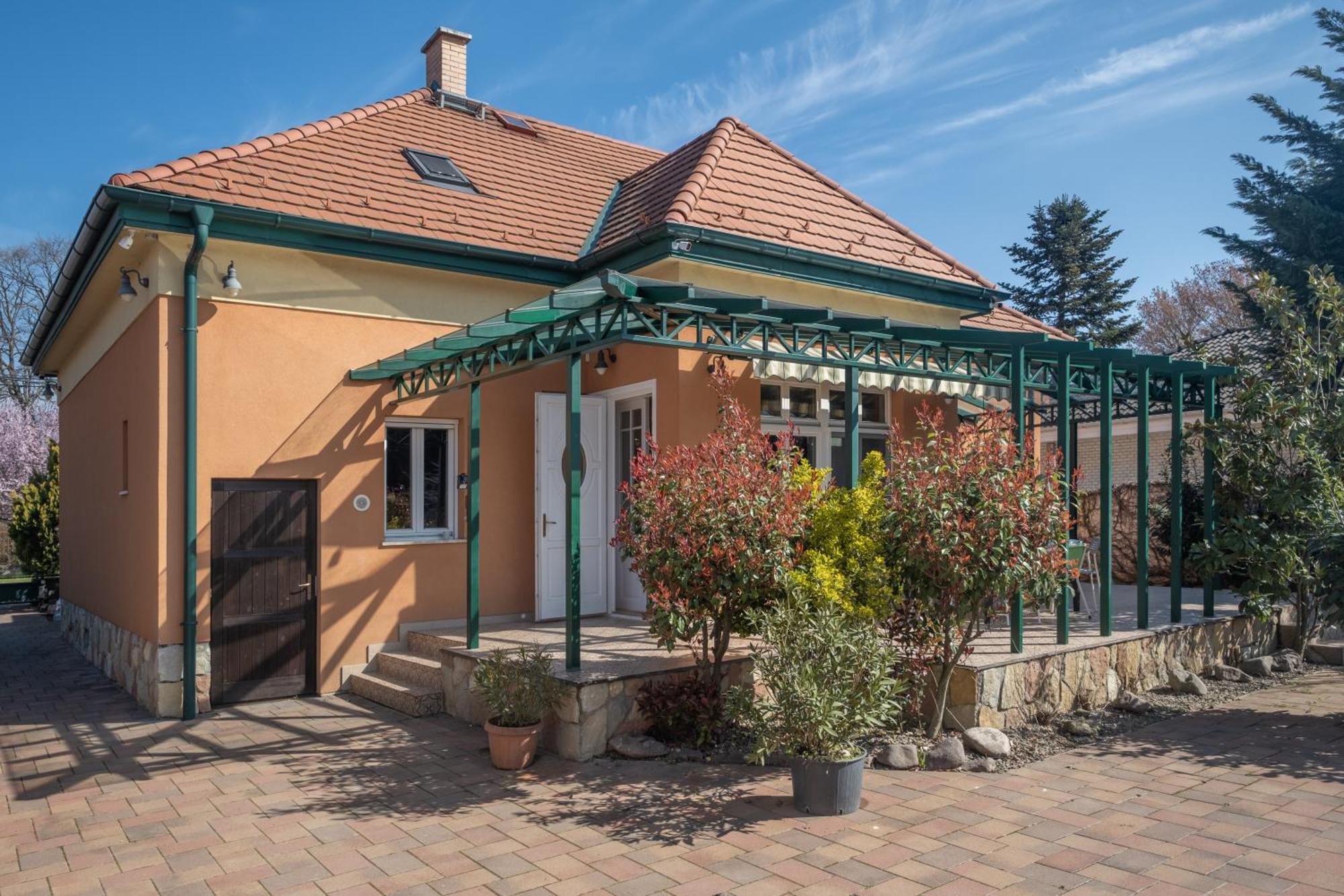 Giovanni'S Airport House Budapest Extérieur photo